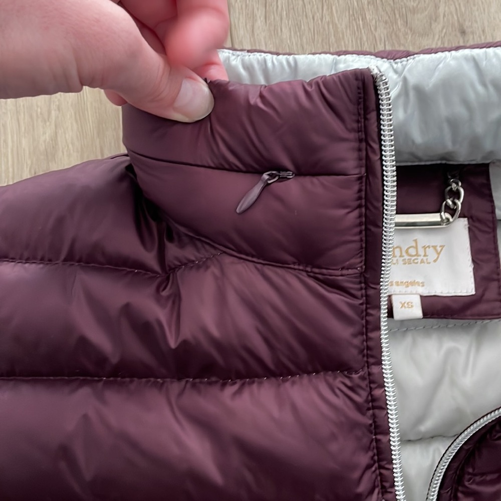 Puffer Jacket - Picture 7 of 9